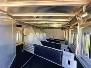 2016 Featherlite 8542 4 HT - Image 7